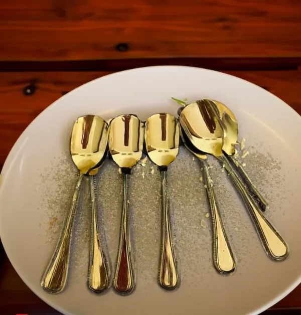 Golden_Brass_Versatile_Ice_Cream,_Dessert_Spoon_(Set_Of_6)