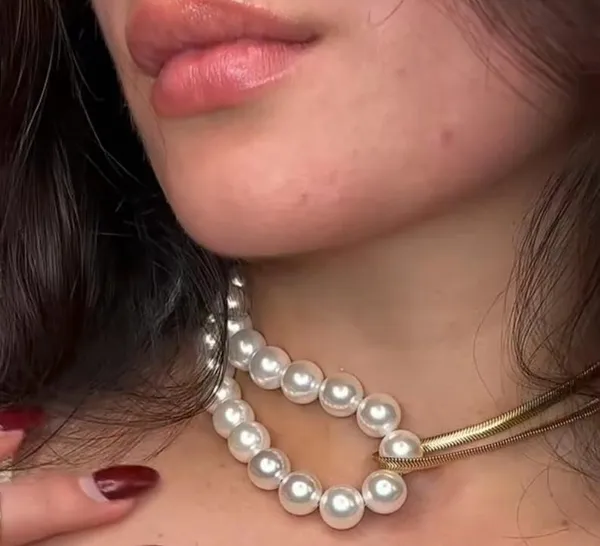 Classic_White_Pearl_Single_Strand_Necklace