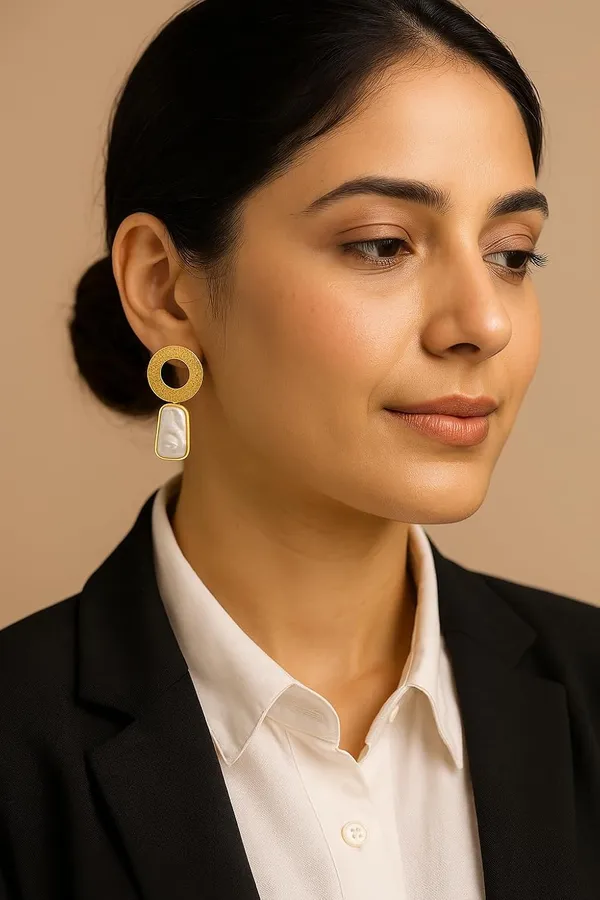 Gold_Handcrafted_Brass_Circle_Drop_Earrings_With_Pearl