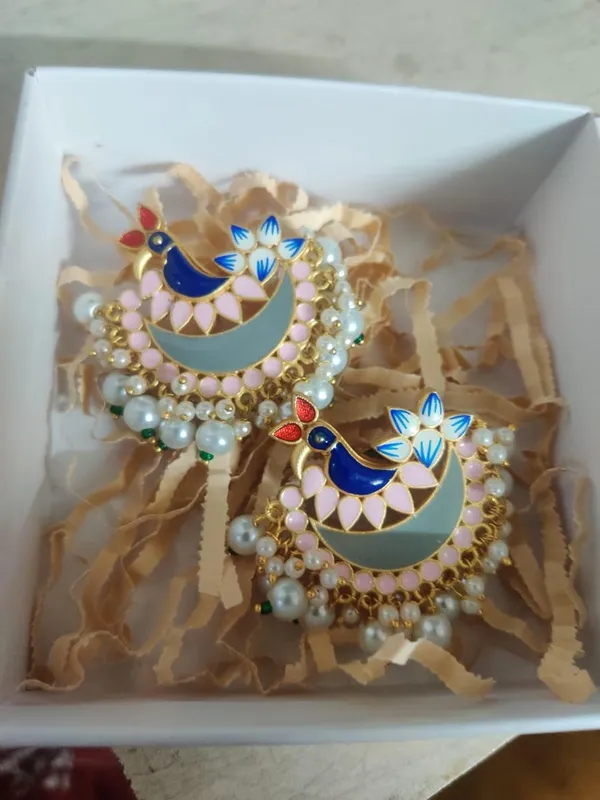 Gold_Toned_Contemporary_Pearl_Beaded,_Pink_And_Blue_Enamel_Peacock_Design_Chandbali_Earrings