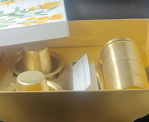 Golden_Traditional_Brass_Coffee_Filter_And_2_Dabra_(Cups_And_Saucers)_Set