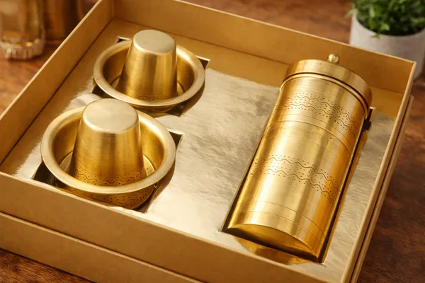 Golden_Traditional_Brass_Coffee_Filter_And_2_Dabra_(Cups_And_Saucers)_Set
