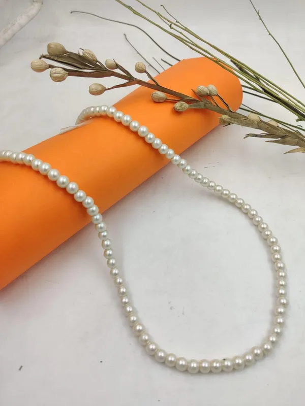 Classic_White_Pearl_Single_Strand_Necklace
