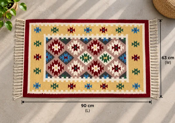 Mustard_Yellow_and_Maroon_Multicolour_Geometric_Carpet