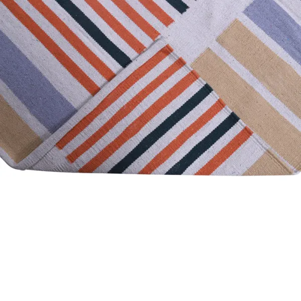 Multicolor_Regal_Harmony_Stripe_Pattern_Flat_Carpet