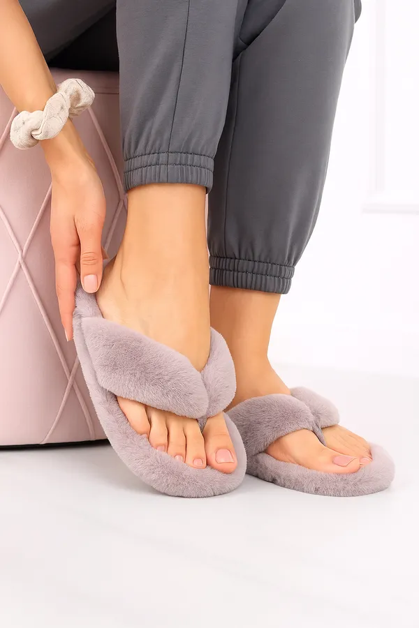 Grey_Rubber_Flip_Flop_For_Women