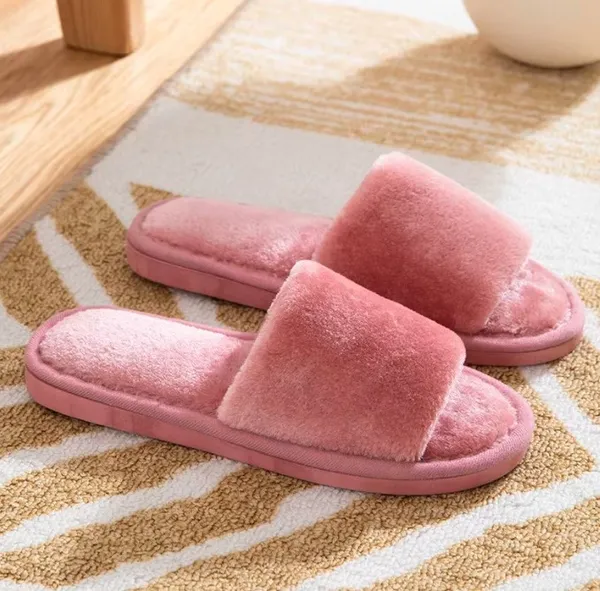 Pink_Rubber_Flip_Flop_For_Women