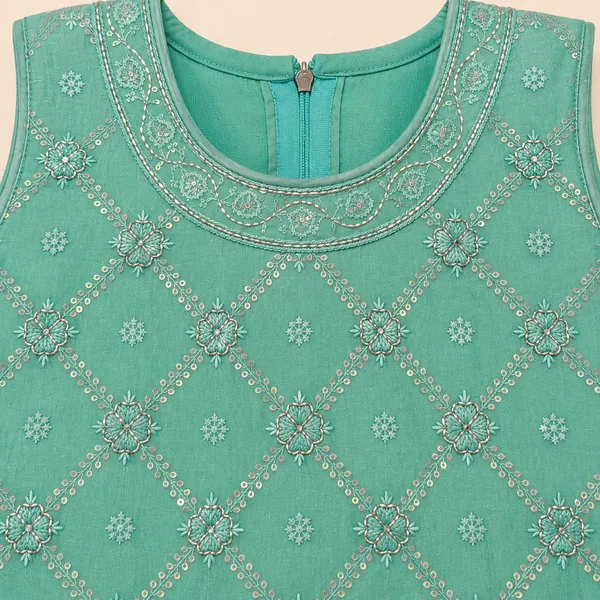 Girls_Embroidered_Ombre_Lehenga_Choli_with_Dupatta