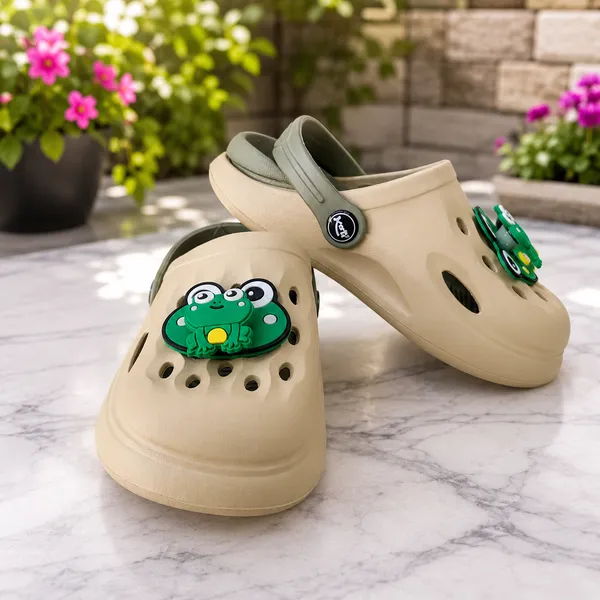 Kids_Lightweight_EVA_Clogs_|_Cute_Frog_Cartoon_Charm_Slip-On_Garden_Clogs_with_Adjustable_Back_Strap_for_Boys_&_Girls
