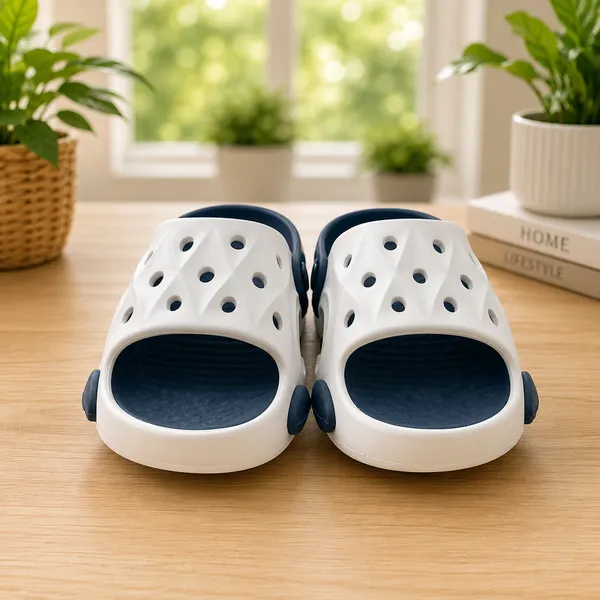 Kids_Open_Toe_EVA_Clogs_Sandals_|_Lightweight_Soft_Cushioned_Anti-Slip_Summer_Footwear_with_Adjustable_Back_Strap_|_White_&_Navy_Blue_|_Boys_&_Girls