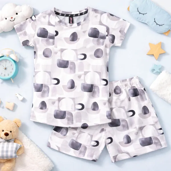 DOLPHIN_STYLISH_ABSTRACT_PRINTED_GIRLS_T-SHIRT_&_SHORTS_SET_�_PREMIUM_SUMMER_COLLECTION