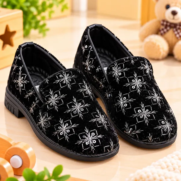 BOYS_KIDS_EMBROIDERED_MOJARI_SHOES