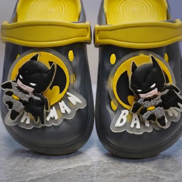 Kids_Lightweight_EVA_Clogs_|_Batman_Theme_Cartoon_Charm_Slip-On_Garden_Clogs_with_Adjustable_Back_Strap_for_Boys_&_Girls
