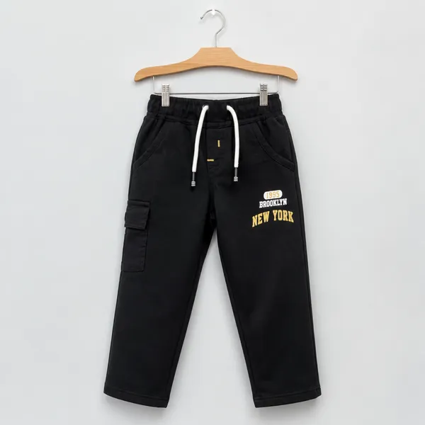 FIRST_DAY_BROOKLYN_ADVENTURE_KIDS_SWEATSHIRT_&_JOGGER_SET