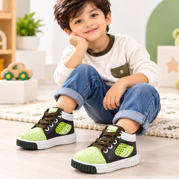 KIDS_STREET_STYLE_HIGH-TOP_CASUAL_SHOES