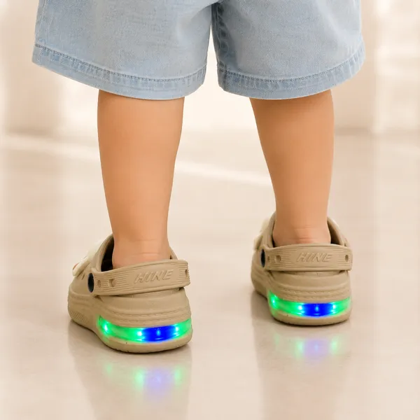 Kids_Beige_LED_Light-Up_EVA_Clogs_with_Cute_Puppy_Charm
