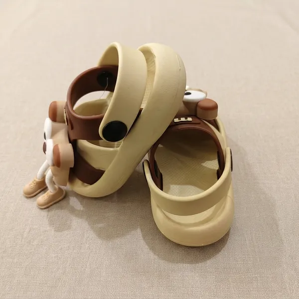 Kids_Beige_&_Brown_Lightweight_EVA_Clogs_with_Cute_Puppy_Charm