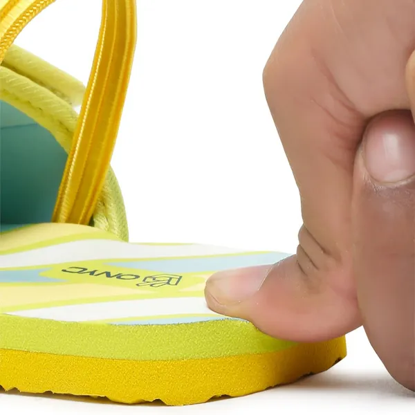 Kids_Sliders_|_Crocodile_Yellow_Sliders_|_Unisex