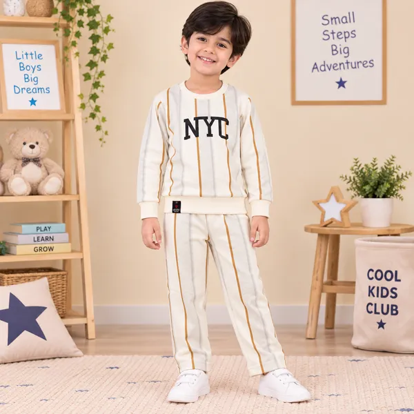 Life_Style_Boys_Printed_Sweatshirt_And_Track_Pants_Set