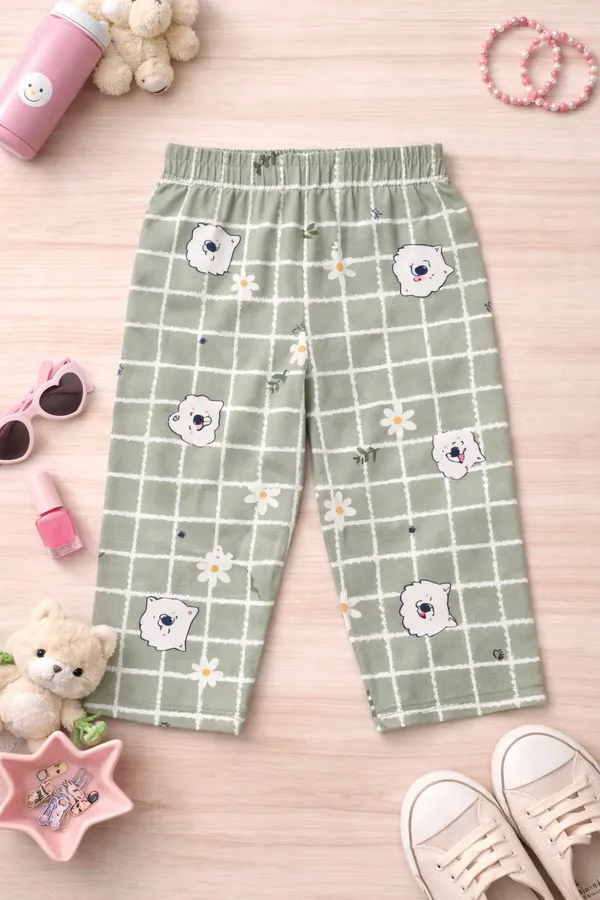 Aura_Moda_Kids_Premium_T-Shirt_&_Capri_Set_(3/4th)_Soft_&_Comfortable_Outfit