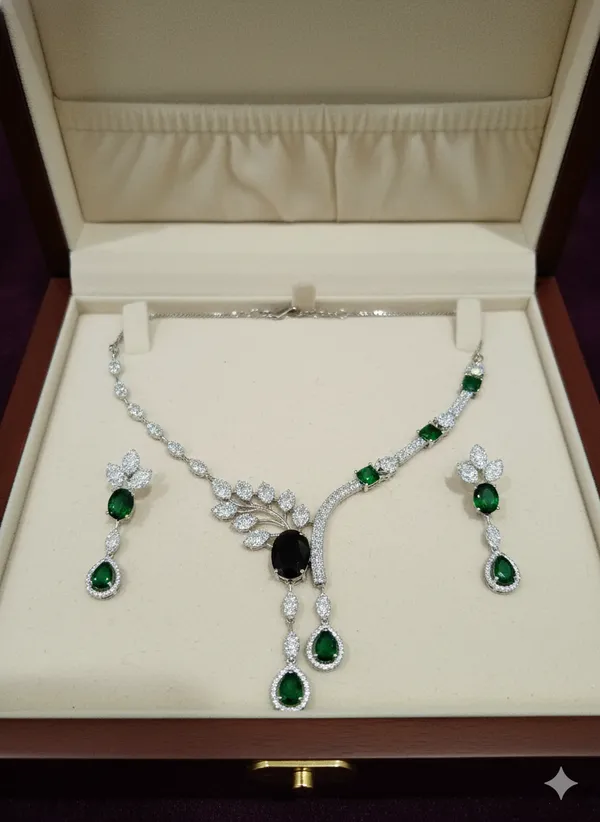 Green_American_Diamond_Cubic_Zirconia_Necklace_With_1_Pair_Of_Earrings_For_Women