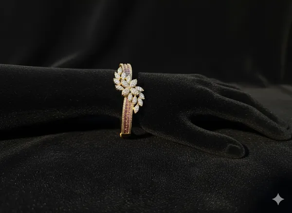 Golden_Plated_Broad_Bracelet_for_Women