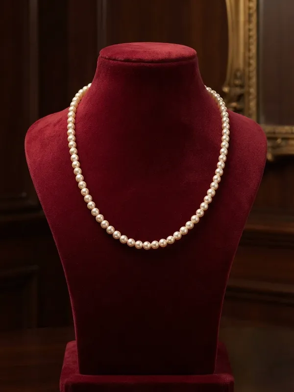Elegant_Cream_Round_Pearl_String_/_Mala