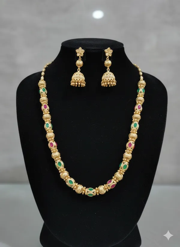 Traditional_Temple_Inspired_Kemp_Stone_Gold_Necklace_and_Earring_Set