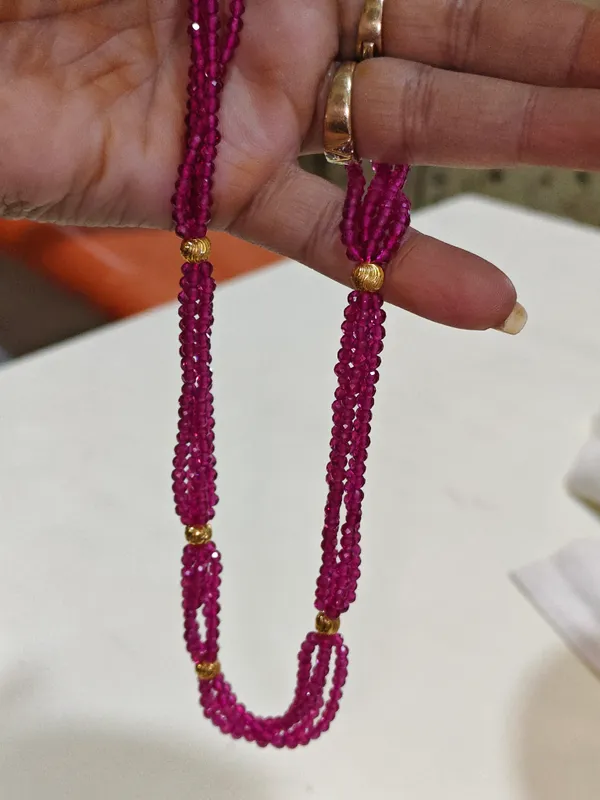 Multistrand_Royal_Ruby_color_mala