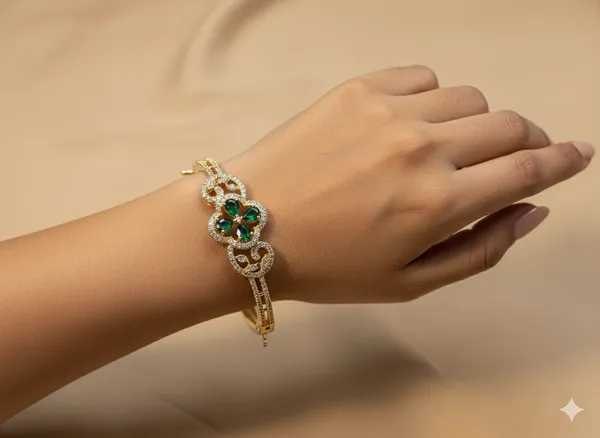 Golden_Plated_Bracelet_for_Women