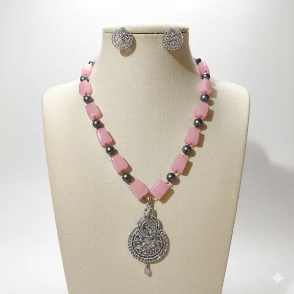 Light_Pink_Royal_Pearl_Pendant_Mala_Necklace_with_Earring_Set