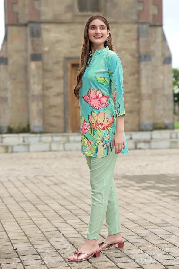 Elegant_Sky_Blue_Floral_Printed_Rayon_Kurti_Casual_&_Office_Wear_For_Women