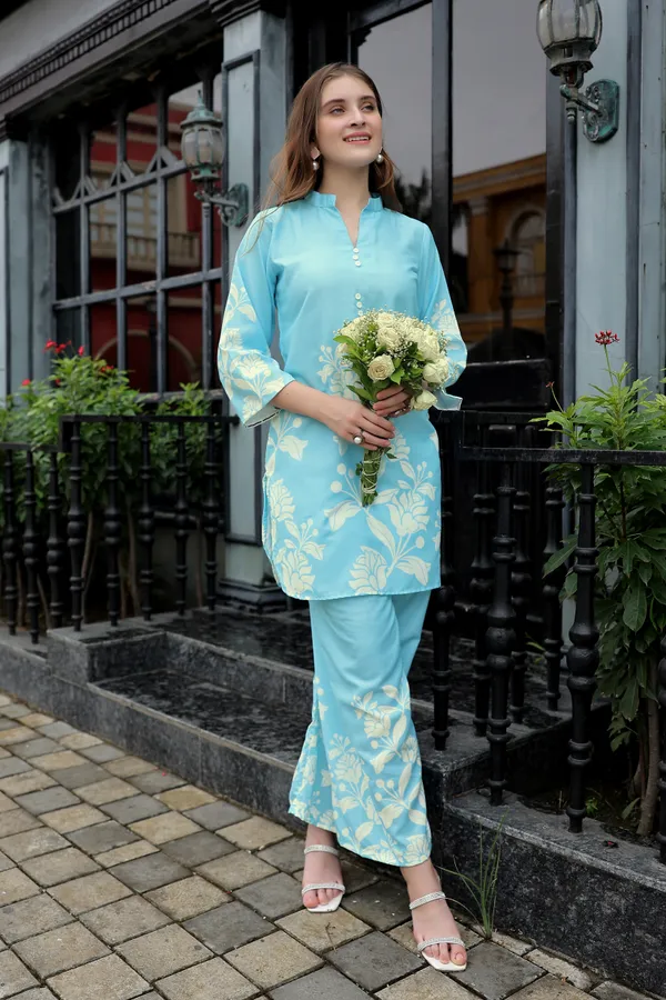 Aqua_Floral_Printed__Rayon_Slub_Co-ord_Set_Kurta_Top-Bottom_for_Women