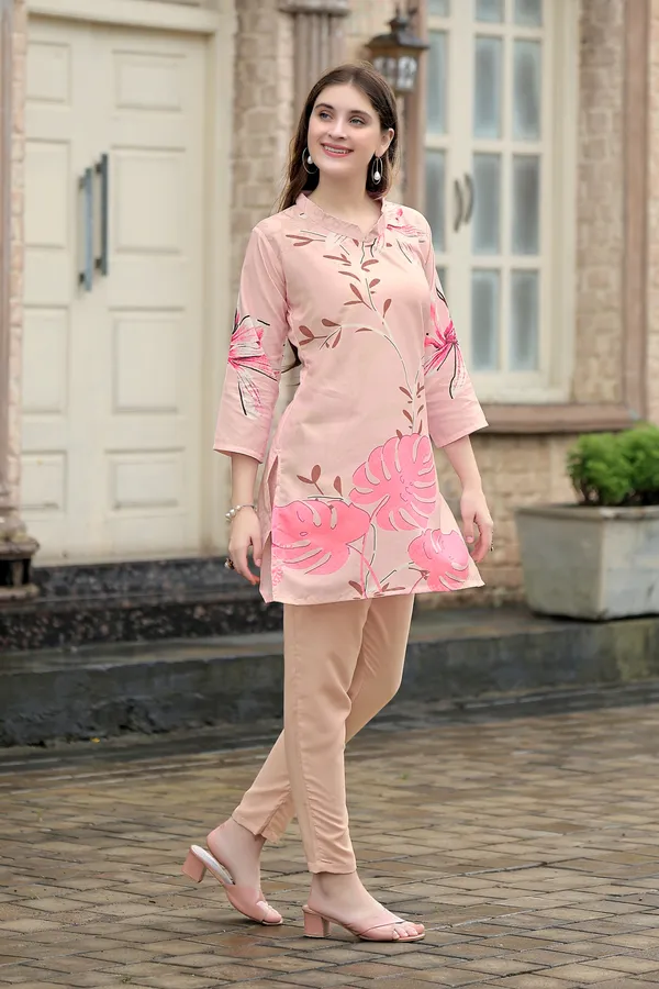 Peach_Rayon_printed_Co-ord_set_Or_top_and_bottom_set_For_women_and_girls