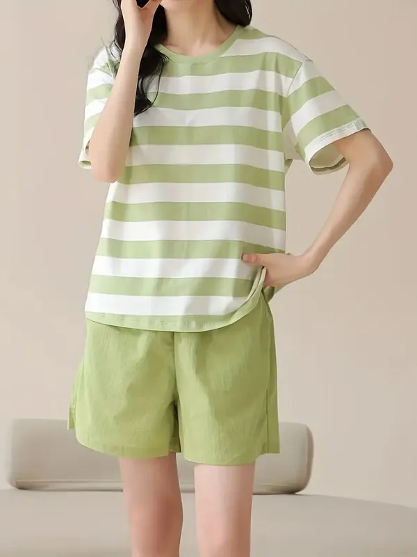Green_Casual_Green_Striped_T-Shirt_and_Shorts_Set_For_Women