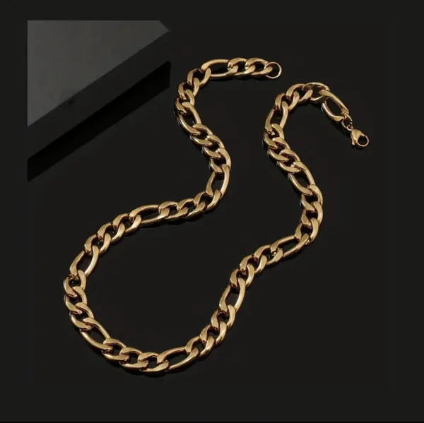Golden_Stainless_Steel_Premium_&_Elegant_Chain_For_Men