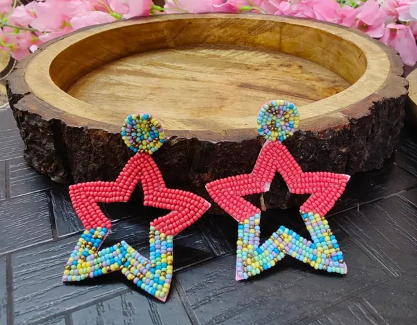 Star_Earrings_-_Handmade_Beaded_Earrings_for_Quirky_Fashionistas