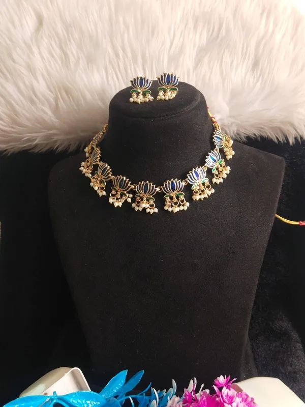9_Lotus_Temple_Motif_Necklace_Set_with_earrings_-_Blue