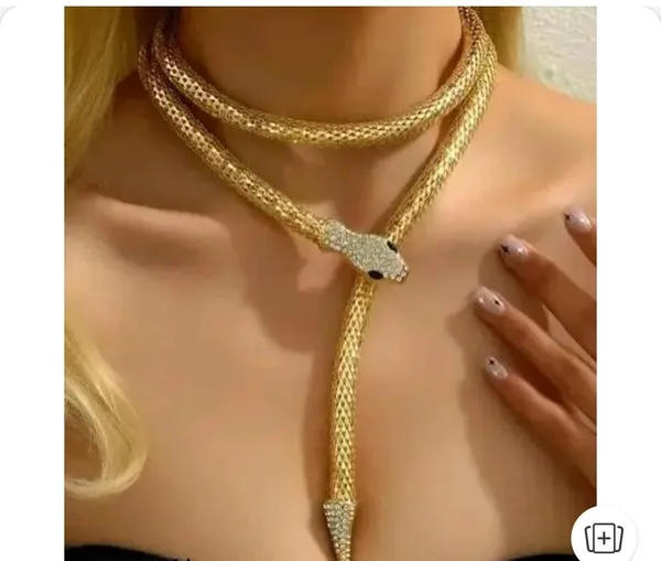 Stone_Studded_Snake_Textured_Multi_style_wearing_with_Magnetic_Closure_necklace