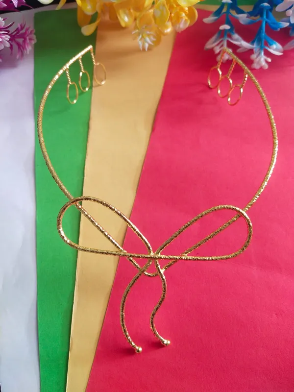 Classic_Hair_Brass_Crown_-_Bow_-_Tiara