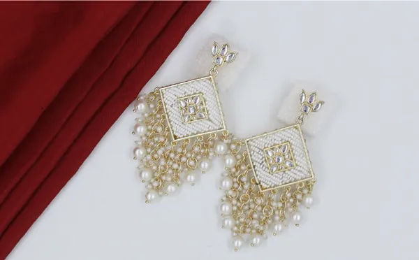 White_Shaan_Kundan_Moti_Earrings_For_Women