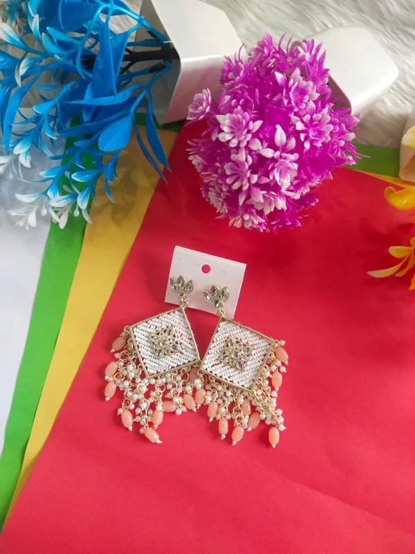 Peach_Shaan_Kundan_Moti_Earrings_For_Women