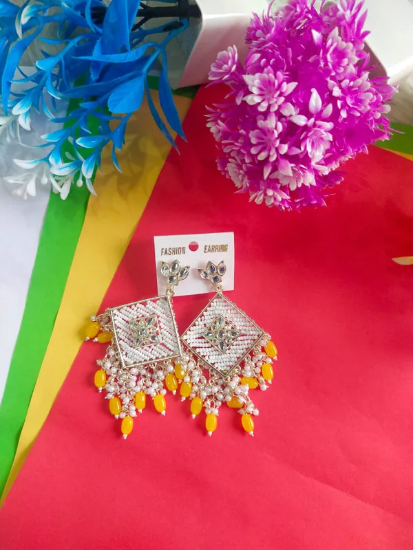Yellow_Shaan_Kundan_Moti_Earrings_For_Women