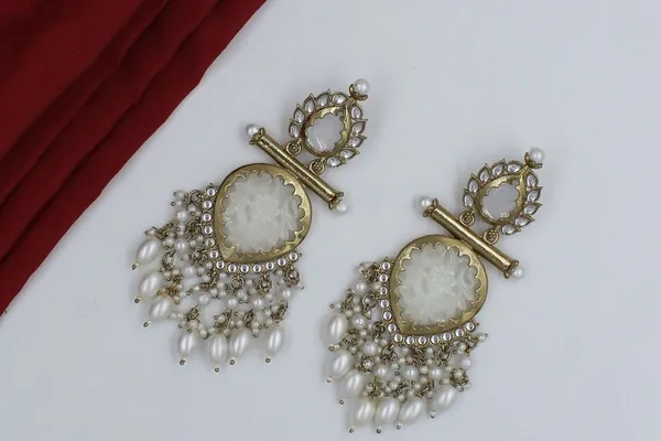 White_Shagun_Chandbali_Traditional_Earrings_For_Women
