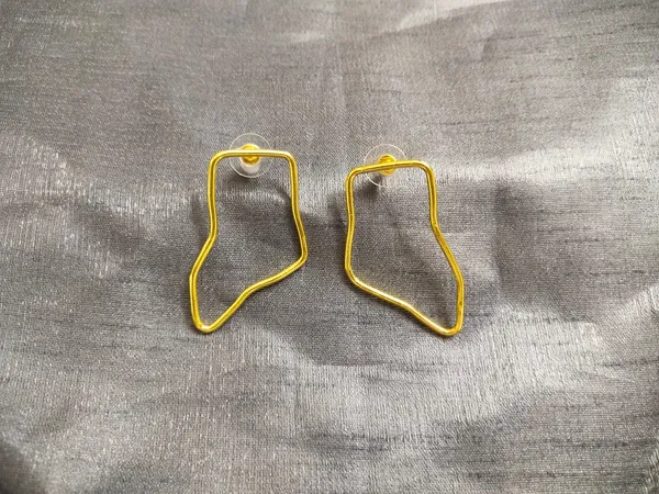 High_Gold_Matte_Finish_Hasdi_Set_with_Earrings