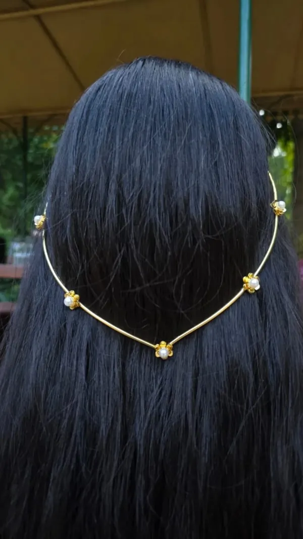 Classic_Hair_Brass_Crown_-_Flower_with_Pearl_-_Tiara