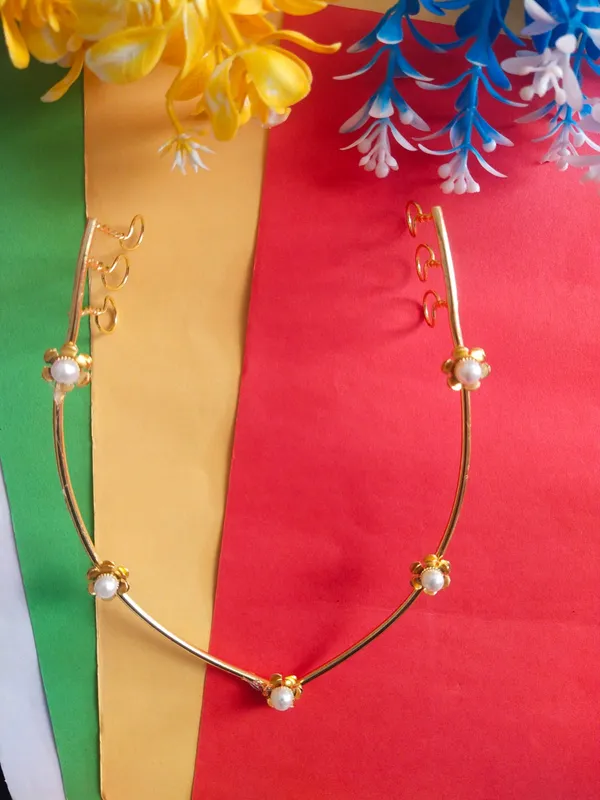 Classic_Hair_Brass_Crown_-_Flower_with_Pearl_-_Tiara