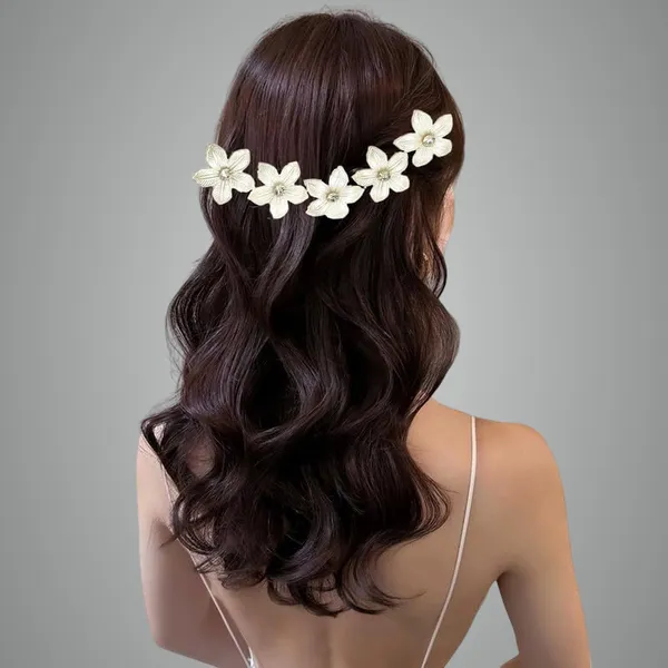 White_Crystal_Flower_Hair_Piece_With_5_Petal_Flowers_Adorned_With_Sparkling_Crystal_Stones_At_The_Center