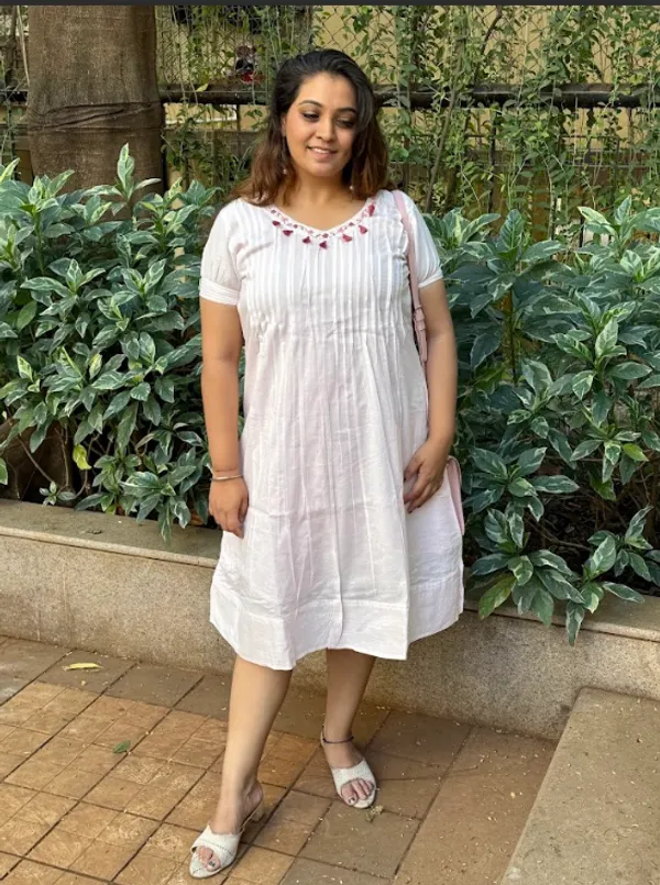Pink_Mull_Pleats_Dress_For_Women