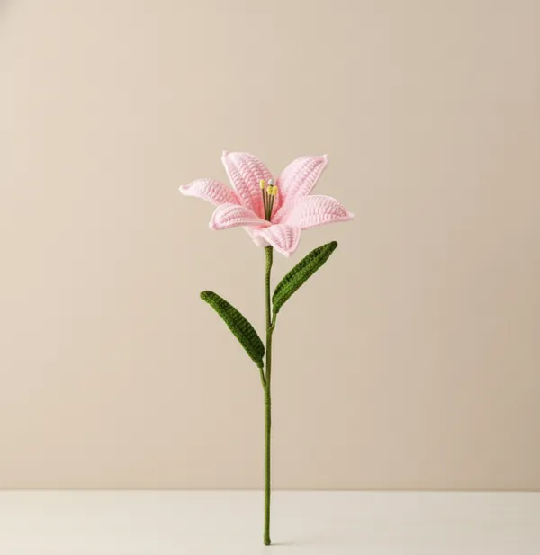 Baby_Pink__Crochet_Lily_Flower